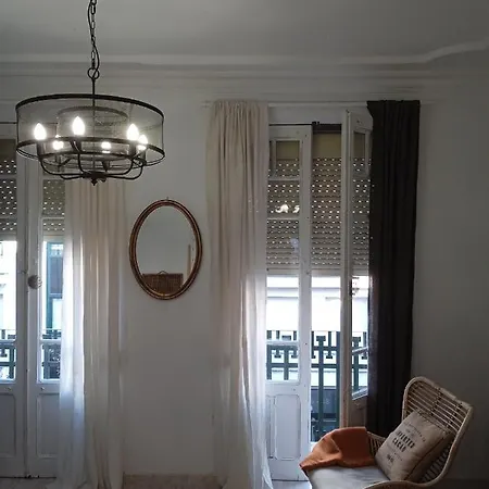 Apartment Piso Iwvaxi, Gallery House. Ourense. Ourense
