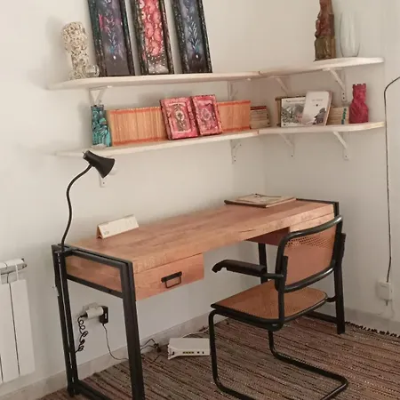 Piso Iwvaxi, Gallery House. Ourense. 公寓 奥伦塞
